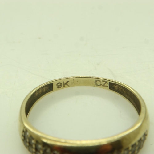 42 - 9ct gold ring set with cubic zirconia, size L, 1.3g. UK P&P Group 0 (£6+VAT for the first lot and £1... 