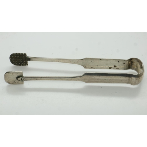 119 - A pair of Russian silver sugar tongs, date stamp 1870, L: 13 cm, 34g. UK P&P Group 1 (£16+VAT for th... 