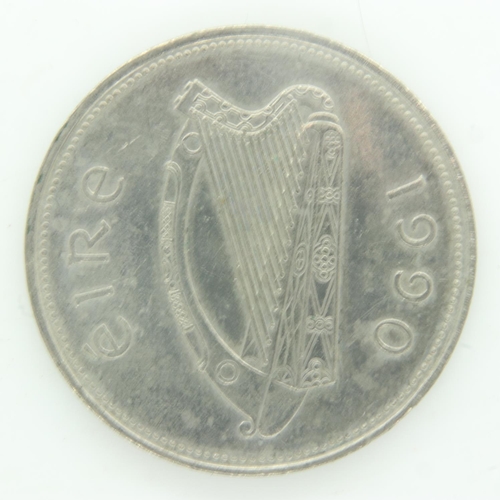 138 - 1990 Punt of Eire with Stag and harp. UK P&P Group 0 (£6+VAT for the first lot and £1+VAT for subseq... 