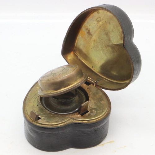 159 - Victorian leather-bound brass travelling inkwell. UK P&P Group 1 (£16+VAT for the first lot and £2+V... 