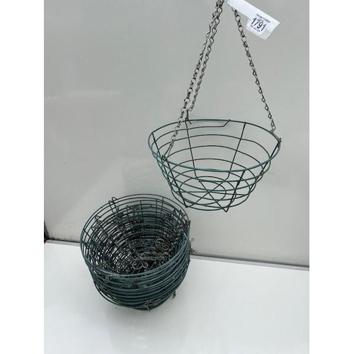 1791 - Ten 12inch wire hanging baskets. Not available for in-house P&P