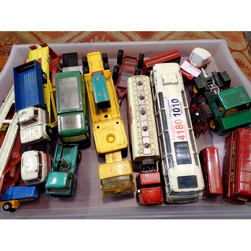 1010 - Mixed diecast trucks and buses. Not available for in-house P&P