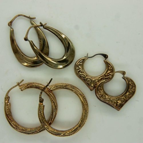39 - Three pairs of 9ct gold hoop and creole earrings, combined 3.1g. UK P&P Group 0 (£6+VAT for the firs... 