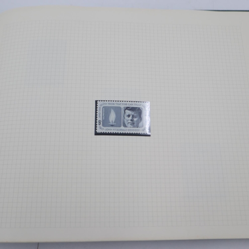 381 - Album Of John F Kennedy world stamps. UK P&P Group 1 (£16+VAT for the first lot and £2+VAT for subse... 