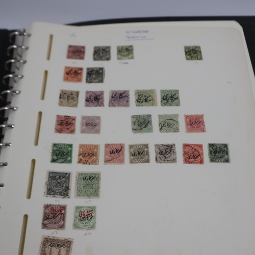 395 - Case of Indian state stamps and banknotes. Without case UK P&P Group 2 (£20+VAT for the first lot an... 