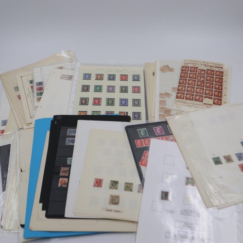 398 - Case of GB and world stamps, Victorian and later. Without case UK P&P Group 2 (£20+VAT for the first... 