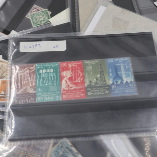 399 - Wooden box of carded stamps. UK P&P Group 3 (£30+VAT for the first lot and £8+VAT for subsequent lot... 