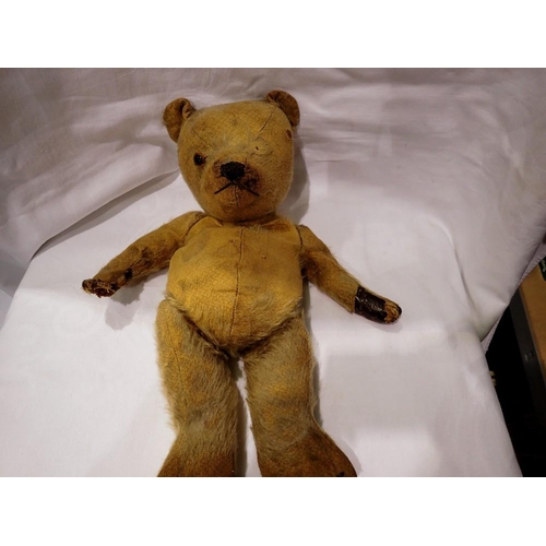 1030 - Antique straw filled teddy bear. Not available for in-house P&P