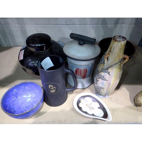 1031 - Mixed studio pottery items. Not available for in-house P&P