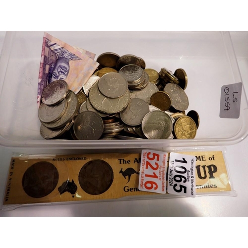 1065 - 1300g of mixed UK/EU/Australian coins and notes. UK P&P Group 2 (£20+VAT for the first lot and £4+VA... 