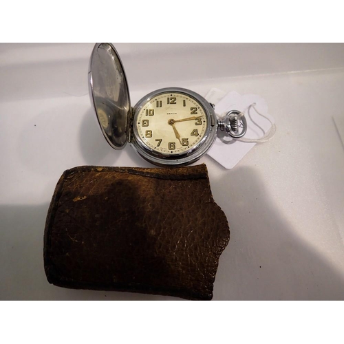 1108 - Pocket watch and pouch. UK P&P Group 1 (£16+VAT for the first lot and £2+VAT for subsequent lots)