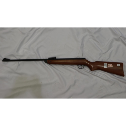 2038 - BSA Meteor .22 1980 air rifle. UK P&P Group 3 (£30+VAT for the first lot and £8+VAT for subsequent l... 