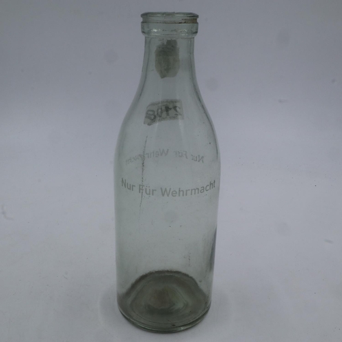 2108 - WWII German milk bottle, engraved “For the Army Only”. UK P&P Group 2 (£20+VAT for the first lot and... 