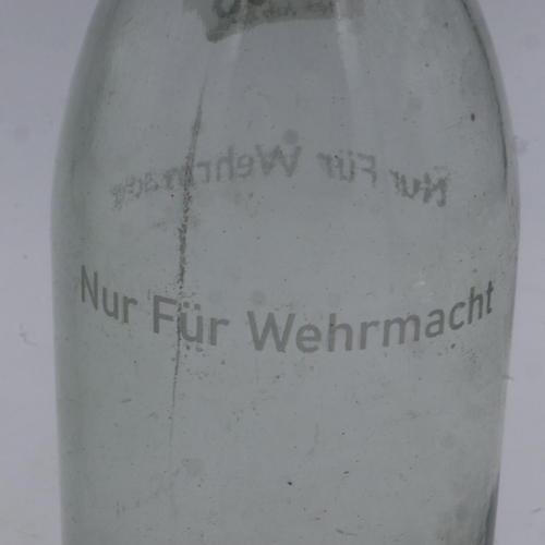 2108 - WWII German milk bottle, engraved “For the Army Only”. UK P&P Group 2 (£20+VAT for the first lot and... 