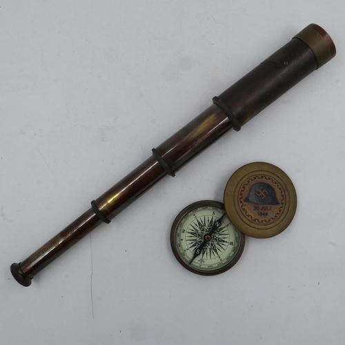 2122 - Replica Reichsbahn three-draw telescope and compass (2). UK P&P Group 1 (£16+VAT for the first lot a... 