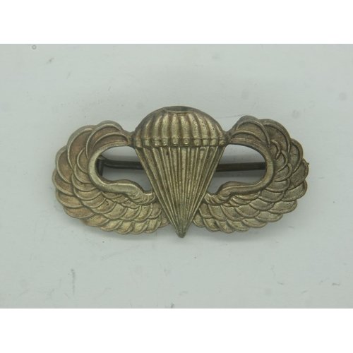 2215 - WWII US Paratroopers Wings, by Gaunt, London. UK P&P Group 0 (£6+VAT for the first lot and £1+VAT fo... 