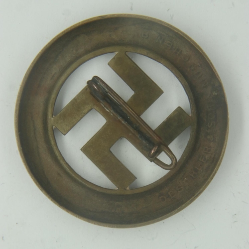 2230 - Third Reich 10 Year Anniversary Badge of the Gau Munich Putsch. Maker: Deschler & Sohn. UK P&P Group... 