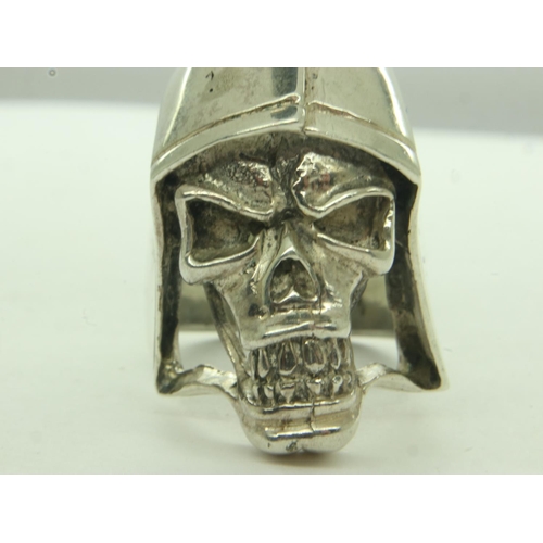 14 - Heavy 925 silver skull ring, size V/W, 22g. UK P&P Group 0 (£6+VAT for the first lot and £1+VAT for ... 