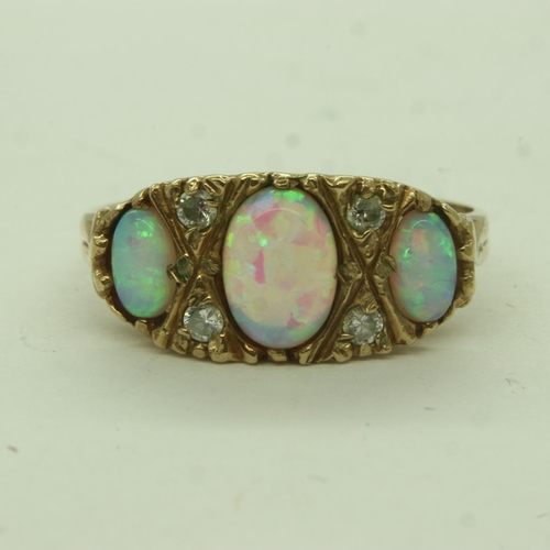 47 - 9ct gold trilogy ring set with opals, size N, 2.4g. UK P&P Group 0 (£6+VAT for the first lot and £1+... 