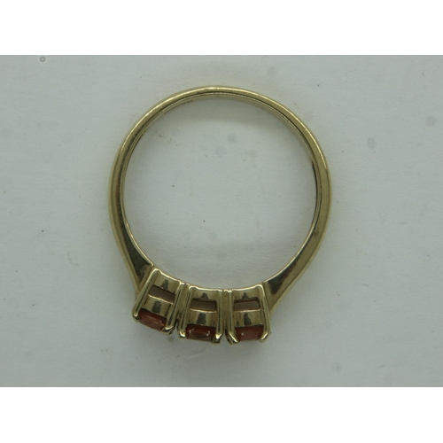 8 - 9ct gold ring set with citrine, size O, 2.1g. UK P&P Group 0 (£6+VAT for the first lot and £1+VAT fo... 