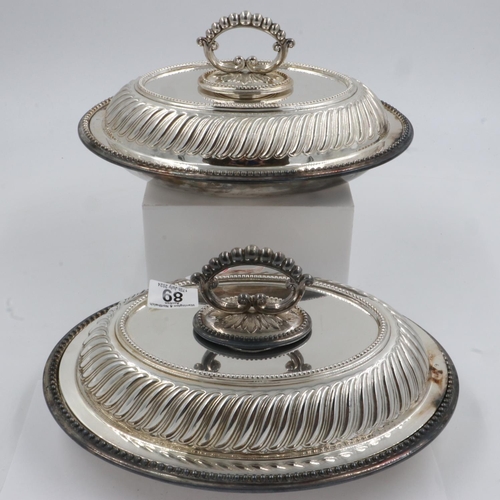 89 - Pair of silver plated entree dishes. Not available for in-house P&P