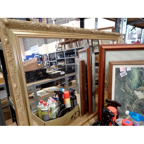 1526 - Large gilt mirror, 66 x 96cm. Not available for in-house P&P