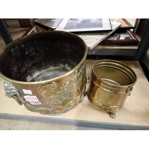 1546 - Brass coal bucket and a brass planter. Not available for in-house P&P