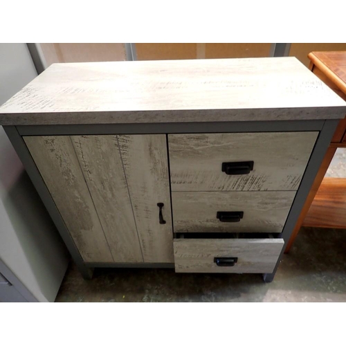 1557 - Set of three small drawers with one cupboard in a veneer finish, 78 x 76 cm H. Not available for in-... 