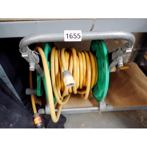 1655 - Extendible hose on reel. Not available for in-house P&P