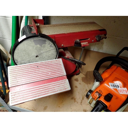 1668 - Belt & Disc sander #BBT5375. All electrical items in this lot have been PAT tested for safety and ha... 