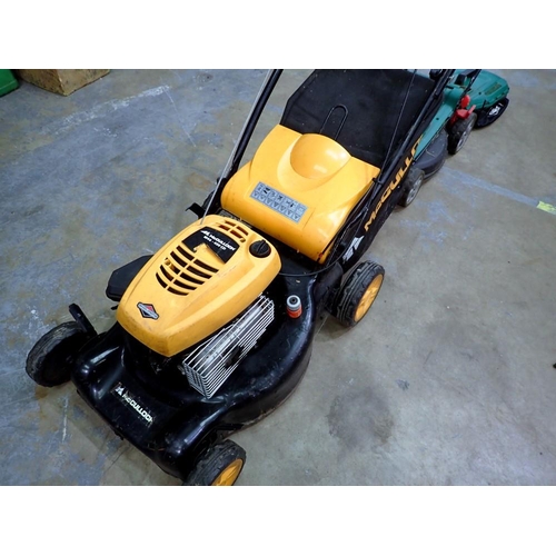 1674 - McCulloch Brigs & Stratton M46-450CD petrol mower. Not available for in-house P&P