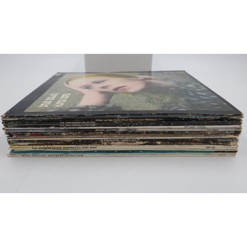 115 - Twenty mixed albums including Bowie, John Lennon & Michael Jackson. UK P&P Group 3 (£30+VAT for the ... 