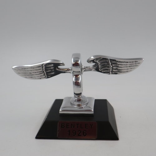 307 - Chrome Bentley B on base, 1926, H: 12 cm. UK P&P Group 1 (£16+VAT for the first lot and £2+VAT for s... 