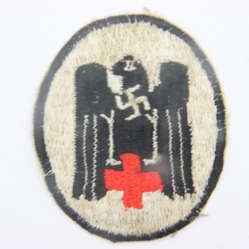 2170 - WWII DRK (German Red Cross) sports vest badge. UK P&P Group 0 (£6+VAT for the first lot and £1+VAT f... 