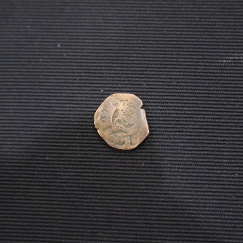 118B - 16th century Spanish pirate cob. UK P&P Group 1 (£16+VAT for the first lot and £2+VAT for subsequent... 