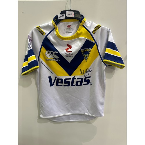 2006A - Warrington Wolves signed shirt, age 14yrs. UK P&P Group 1 (£16+VAT for the first lot and £2+VAT for ... 