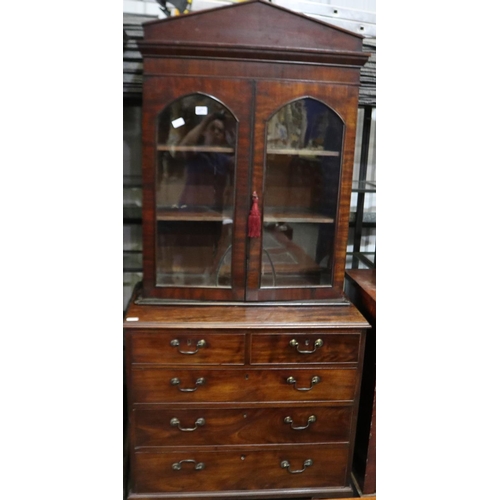 2071 - George III walnut chest of two-short over three-long graduating drawers, 95 x 51 x 93 cm H, with a m... 