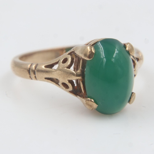 34 - 9ct gold ring set with a blue semi-precious stone, size W, 2.5g. UK P&P Group 0 (£6+VAT for the firs... 