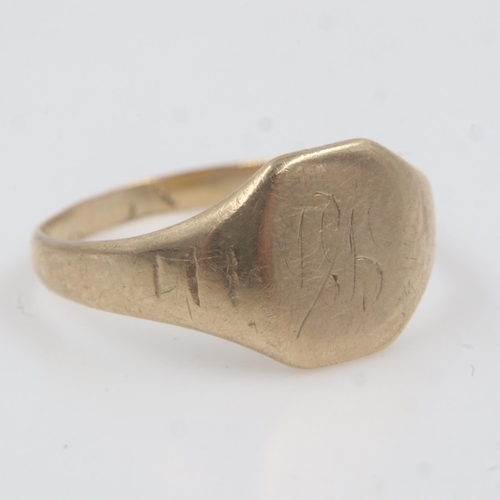 45 - Unmarked 9ct gold signet ring, size J, 1.6g. UK P&P Group 0 (£6+VAT for the first lot and £1+VAT for... 