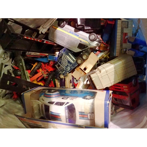 1044 - Large quantity of diecast models, including Batcopter, Spideybike and Transformers, all playworn. No... 