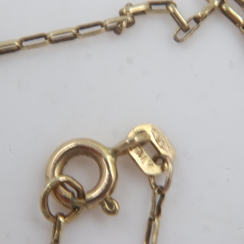 63 - 9ct gold opera-length chain, L: 70 cm, 2.6g. UK P&P Group 0 (£6+VAT for the first lot and £1+VAT for... 