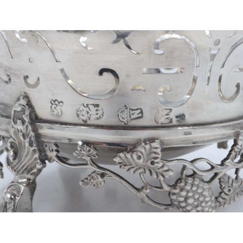 164 - 18th century Dutch silver brazier, with grape and vine detail in relief, 254g, few dents to the bott... 