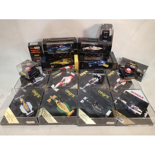 2001 - Seventeen boxed Onyx Formula 1 diecast models in excellent condition, boxes very good. UK P&P Group ... 