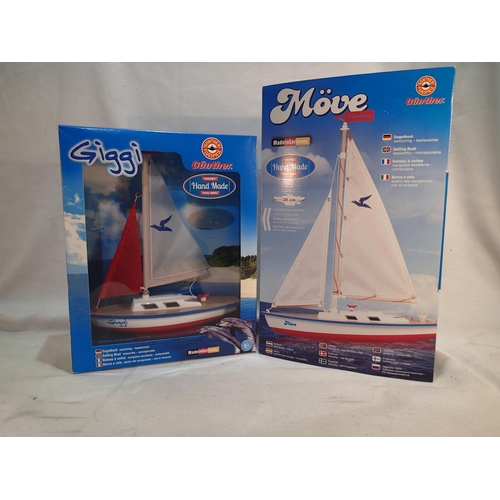 2051 - Two sailing yachts by Gunther, Giggi and Move, boxed as new, ex shop stock. UK P&P Group 2 (£20+VAT ... 