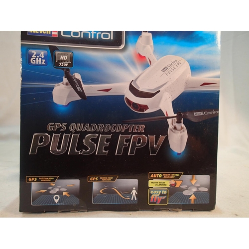 2054 - Revell control pulse FPV quadcopter with GPS home finder, as new, boxed. UK P&P Group 1 (£16+VAT for... 