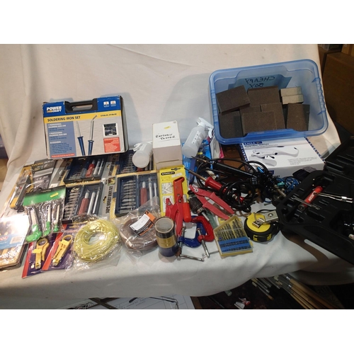 2117 - Selection of modelling tools, including soldering irons, knives, battery tester, drill bits, airbrus... 