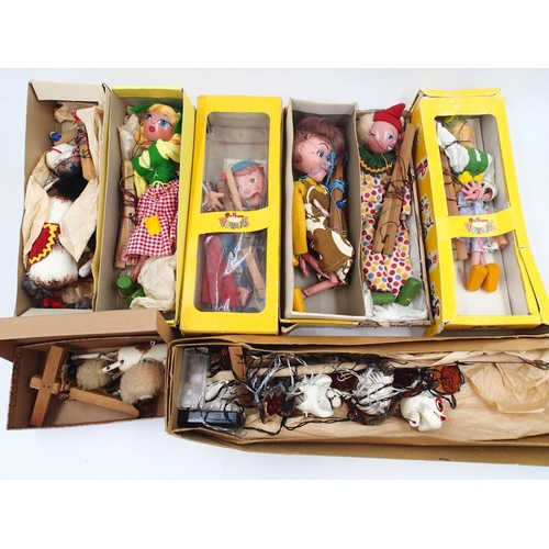 2177 - Selection of mixed Pelham Puppets, mostly good condition, boxed, early and later issues (16). UK P&P... 