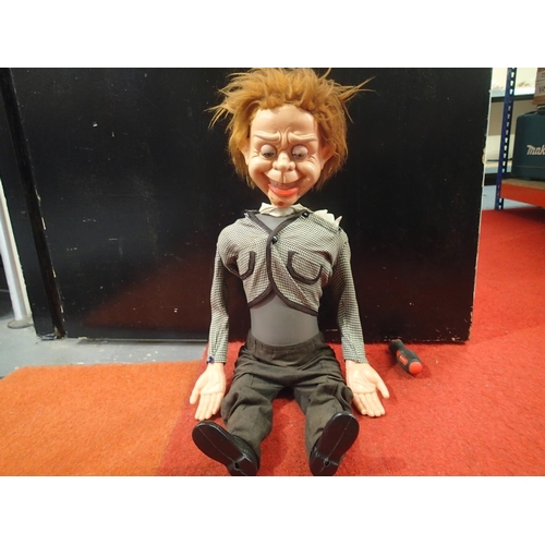 2199 - Ventriloquist puppet, Mr Parlanchin. UK P&P Group 3 (£30+VAT for the first lot and £8+VAT for subseq... 