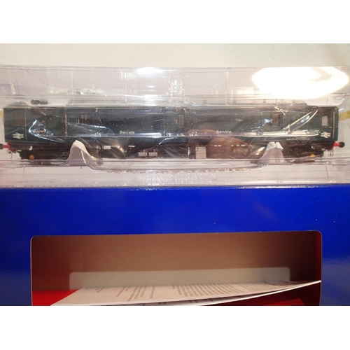 2222 - OO scale Heljan 89921, class 128, Parcels Service railcar, BR blue, M55990, near mint, boxed. UK P&P... 