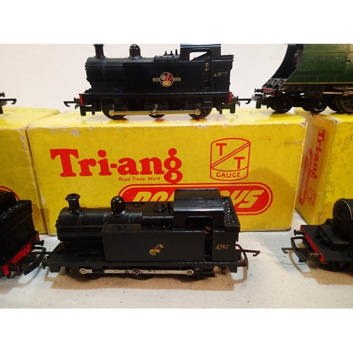 2276 - Triang TT gauge locomotives and rolling stock, Clan Line, Windsor Castle, five Jinty, 0.6.0 diesel, ... 